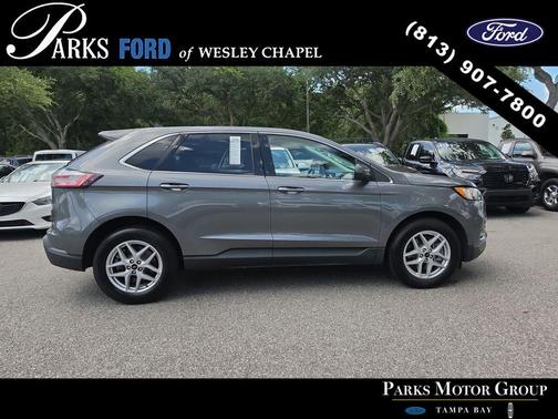 Gray Metallic 2024 Ford Edge SEL