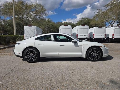 2021 Porsche Taycan Base