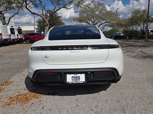 2021 Porsche Taycan Base