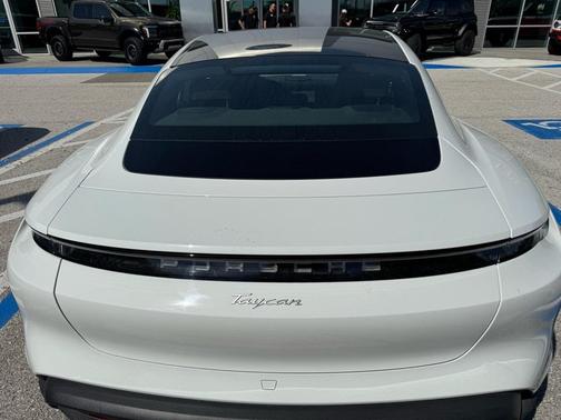 2021 Porsche Taycan Base