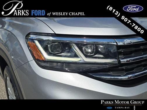 Pyrite Silver Metallic 2020 Volkswagen Atlas Cross Sport 3.6L V6 SE w/Technology