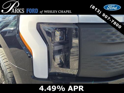 2024 Ford F-150 Lightning Flash
