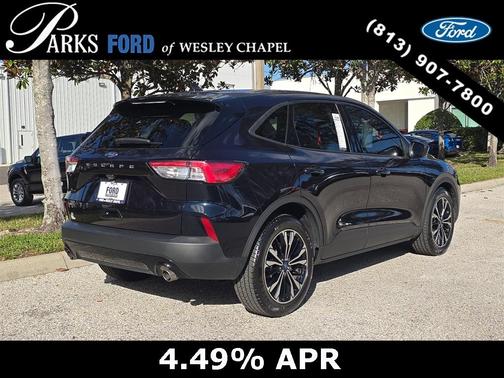 2021 Ford Escape SE