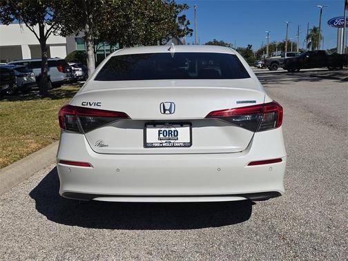 2022 Honda Civic Touring