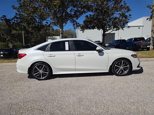 2022 Honda Civic Touring