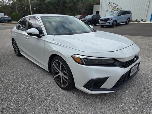 2022 Honda Civic Touring