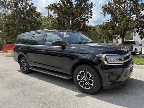2023 Ford Expedition Max XLT