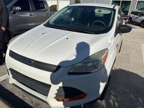 2014 Ford Escape S
