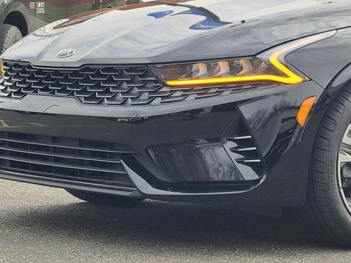 2021 Kia K5 EX