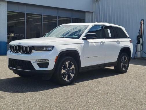 2023 Jeep Grand Cherokee 4xe Base