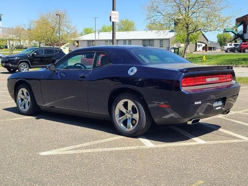 2014 Dodge Challenger SXT