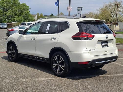 2018 Nissan Rogue SL