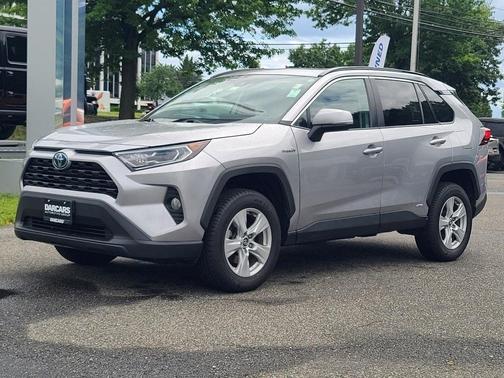 2021 Toyota RAV4 Hybrid XLE