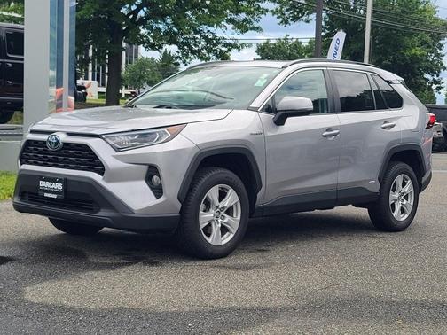 2021 Toyota RAV4 Hybrid XLE