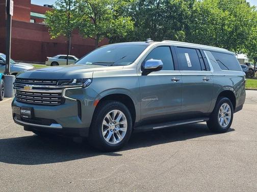 2023 Chevrolet Suburban Premier