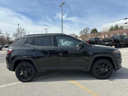 2025 Jeep Compass Latitude
