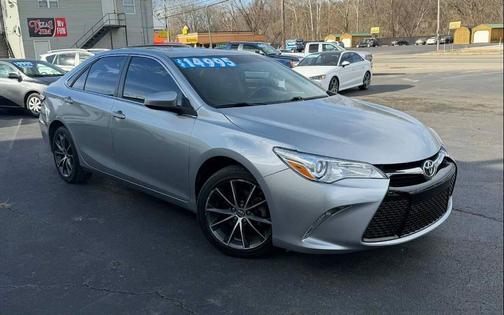 2016 Toyota Camry XSE