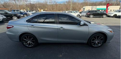 2016 Toyota Camry XSE