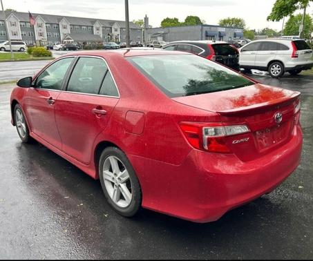 Barcelona Red Metallic 2012 Toyota Camry SE
