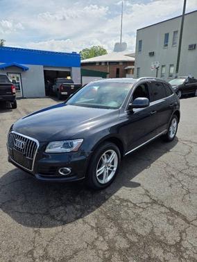 Moonlight Blue Metallic 2014 Audi Q5 2.0T Premium Plus