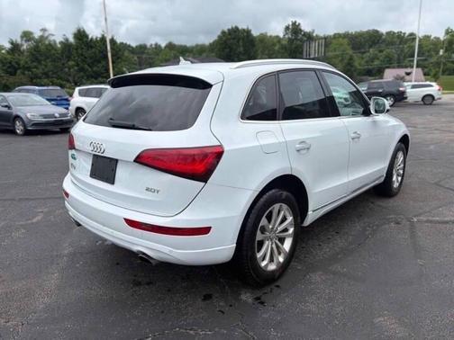 Ibis White 2016 Audi Q5 2.0T Premium Plus