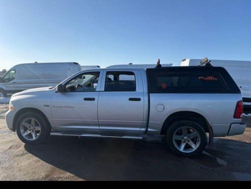 2012 RAM 1500 ST