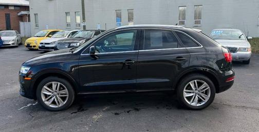2017 Audi Q3 2.0T Premium Plus