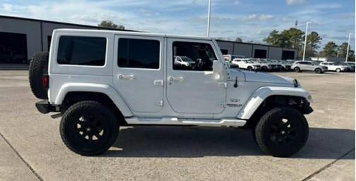 2016 Jeep Wrangler Unlimited Sahara