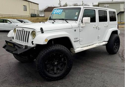 2016 Jeep Wrangler Unlimited Sahara