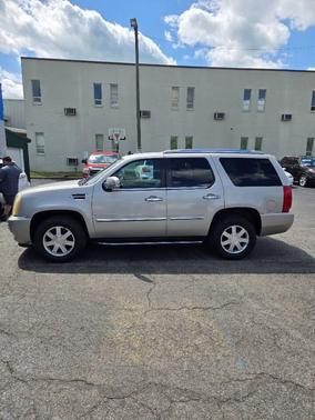 Gold Mist 2007 Cadillac Escalade Base