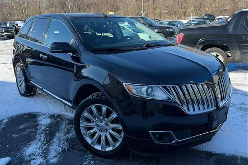 2013 Lincoln MKX Base