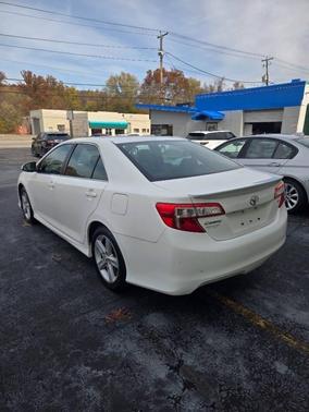 2014 Toyota Camry SE