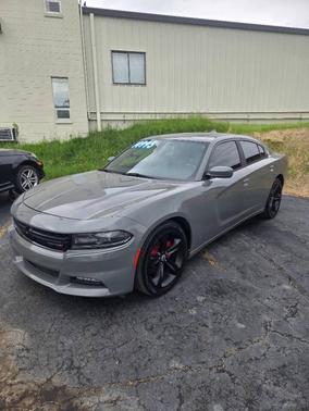 Destroyer Gray Clear Coat 2018 Dodge Charger SXT Plus