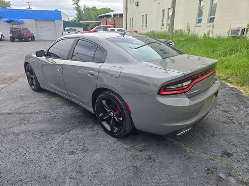 Destroyer Gray Clear Coat 2018 Dodge Charger SXT Plus