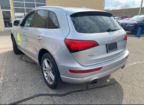 2016 Audi Q5 2.0T Premium Plus