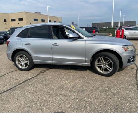 2016 Audi Q5 2.0T Premium Plus
