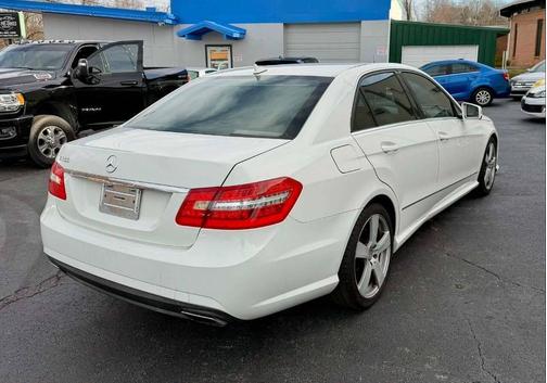 2010 Mercedes-Benz E-Class E 350 Luxury 4dr Sedan