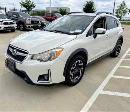 Crystal White Pearl 2016 Subaru Crosstrek 2.0i Limited