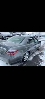 2010 Acura RL Technology