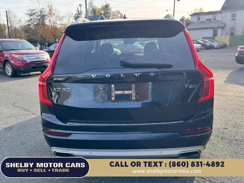 2019 Volvo XC90 T6 Momentum