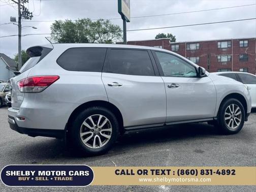 2014 Nissan Pathfinder SV