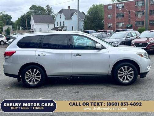 2014 Nissan Pathfinder SV