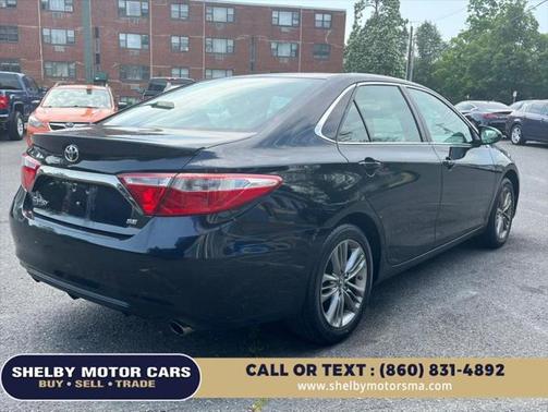 2016 Toyota Camry SE