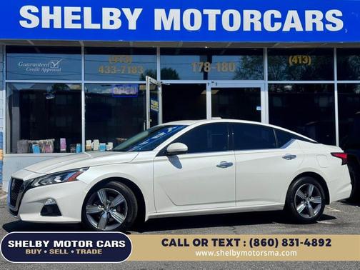 Pearl White Tricoat 2019 Nissan Altima 2.5 SV