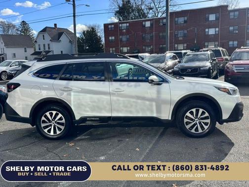 2022 Subaru Outback Premium