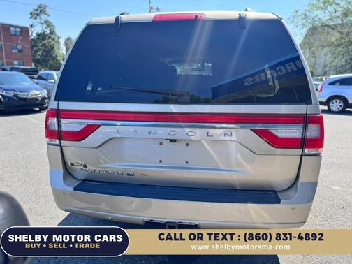 2017 Lincoln Navigator Select