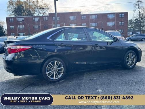 2016 Toyota Camry SE