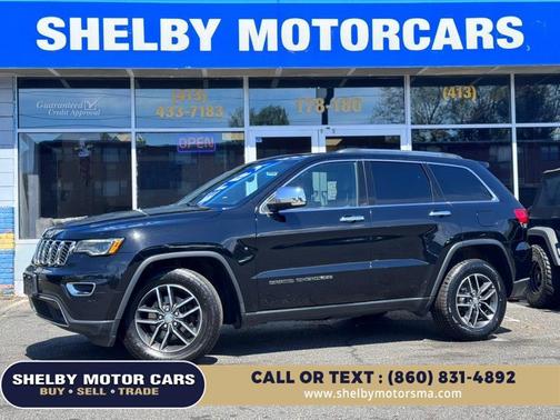 Diamond Black Crystal Pearlcoat 2017 Jeep Grand Cherokee Limited