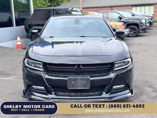 Pitch Black Clearcoat 2016 Dodge Charger SXT