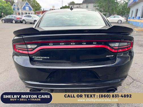 Pitch Black Clearcoat 2016 Dodge Charger SXT